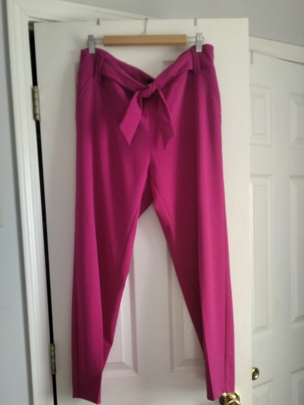 Soho High-Waist Tie-Front Trousers in Fuchsia Pink